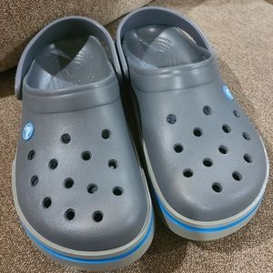 Unisex Gray Crocs Women size 9/Men size 7